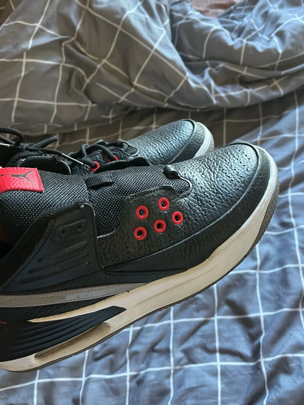 Jordan Black and Red Men's Mid-Top Sneakers